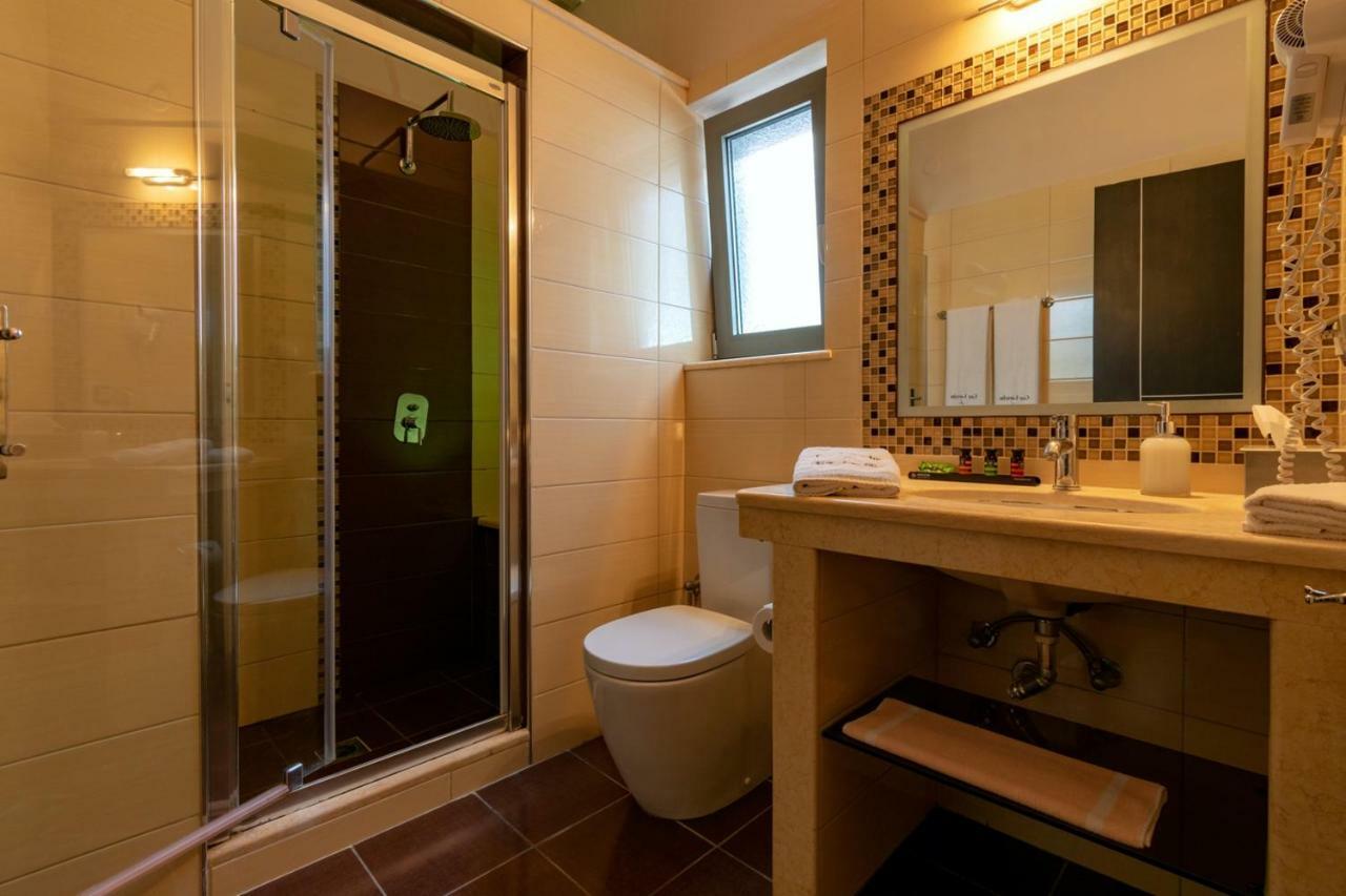 Ionian Pearl Luxury Spa Villa Mesongí エクステリア 写真